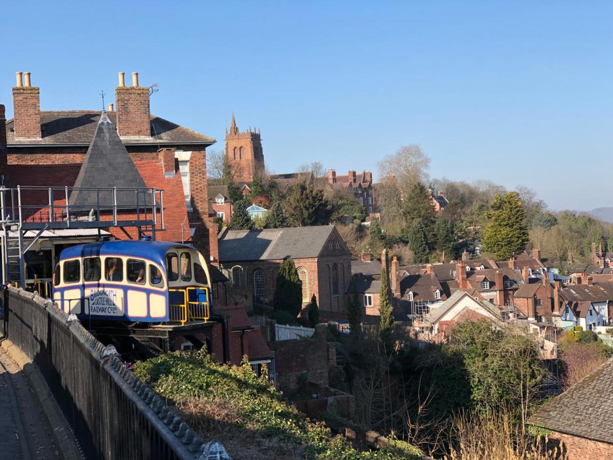 Little Gem On Bridgnorth'S Cartway. River Views Exterior foto